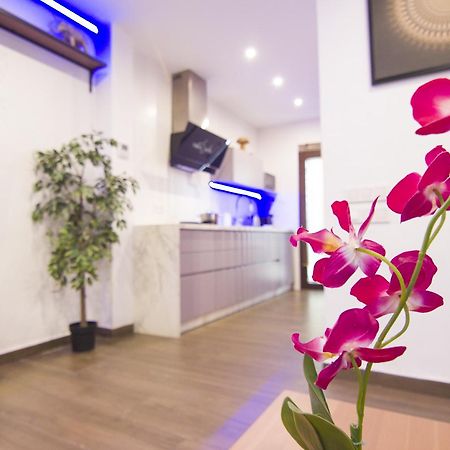 Rentalsevilla Looks Pretty And Modern ภายนอก รูปภาพ