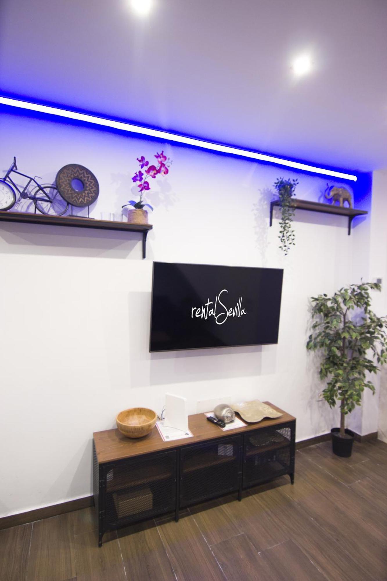 Rentalsevilla Looks Pretty And Modern ภายนอก รูปภาพ